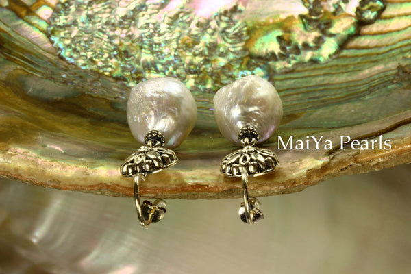 Earrings - Kasumi Like FW Pearl White