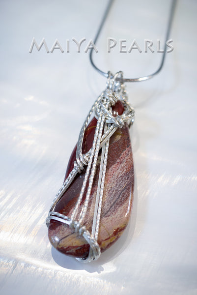 Unique Designer Pendant - Natural Agate with Argentium Silver Fittings (complimentary chain included)