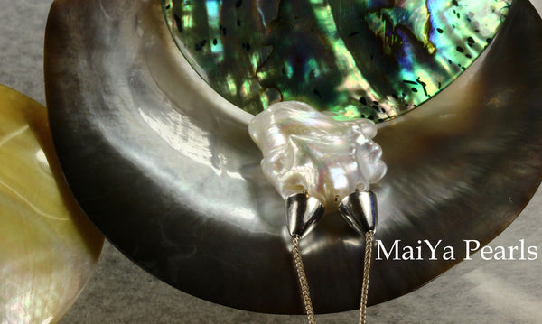 Necklace - Pendant Style - Unique White Keshi Pearl FW