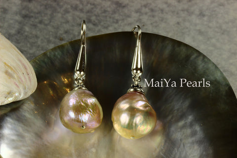 Earrings - Imperfect Beauty of Kasumi-like Freshwater Pearl Purple