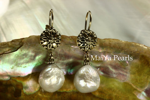 Earrings - Kasumi Like FW Pearl White