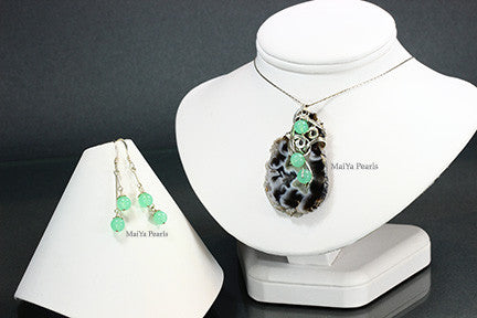 Earrings-Natural Chrysoprase