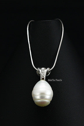 Pendant - Large water drop freshwater Pearl
